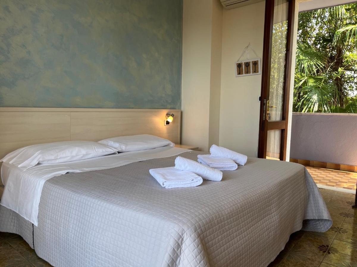 Hotel Renata Лацизе Экстерьер фото