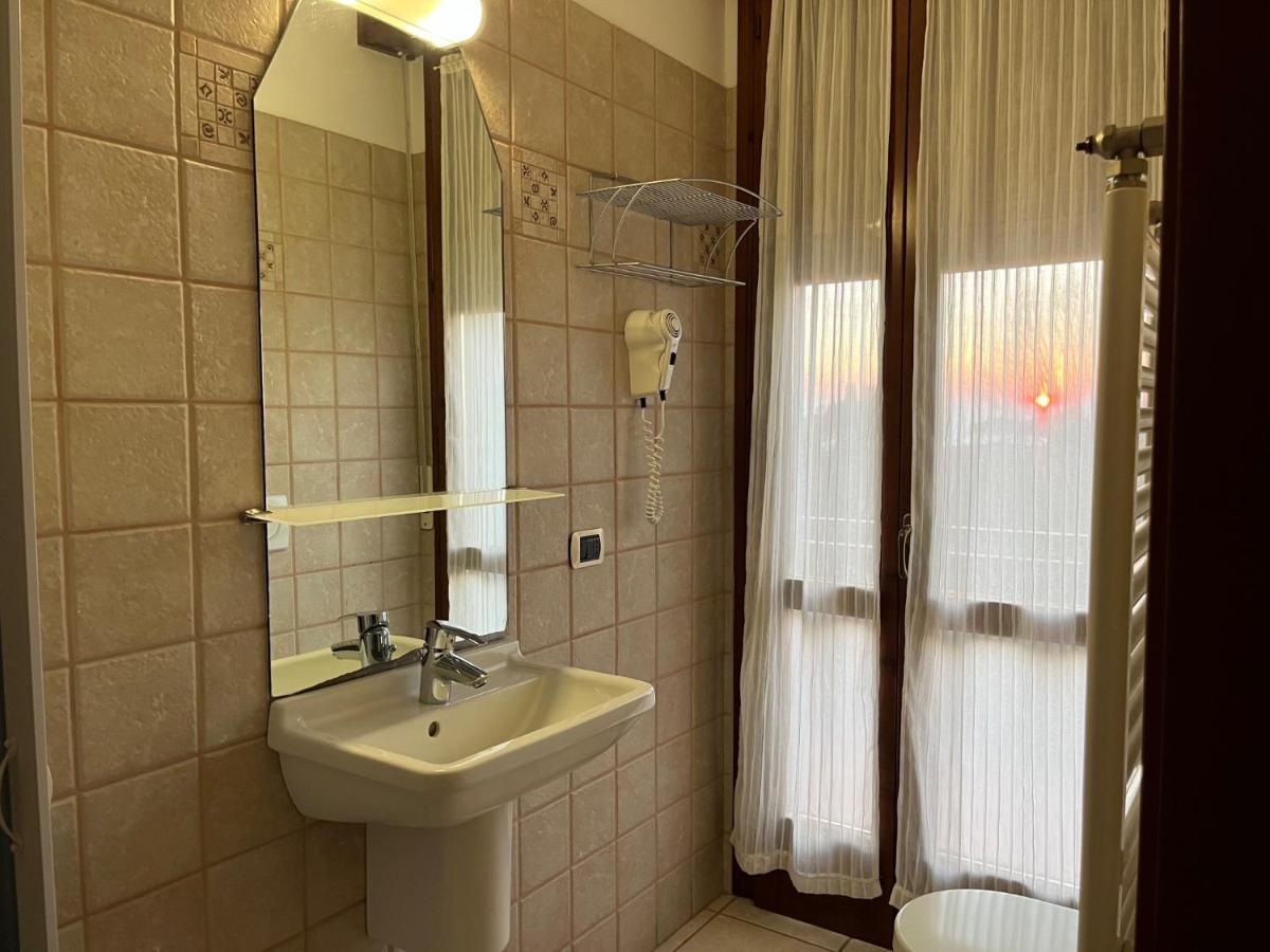 Hotel Renata Лацизе Экстерьер фото