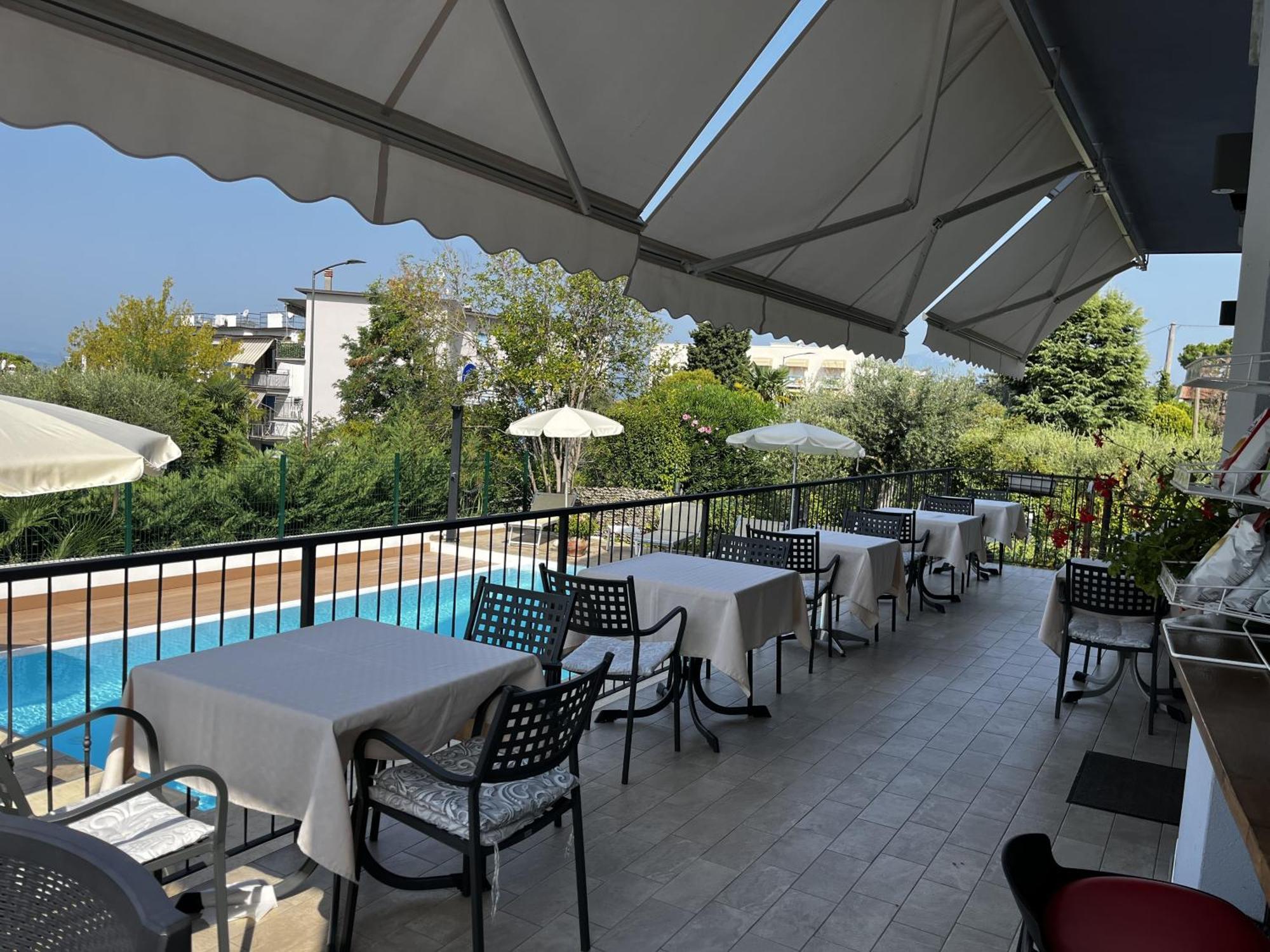 Hotel Renata Лацизе Экстерьер фото